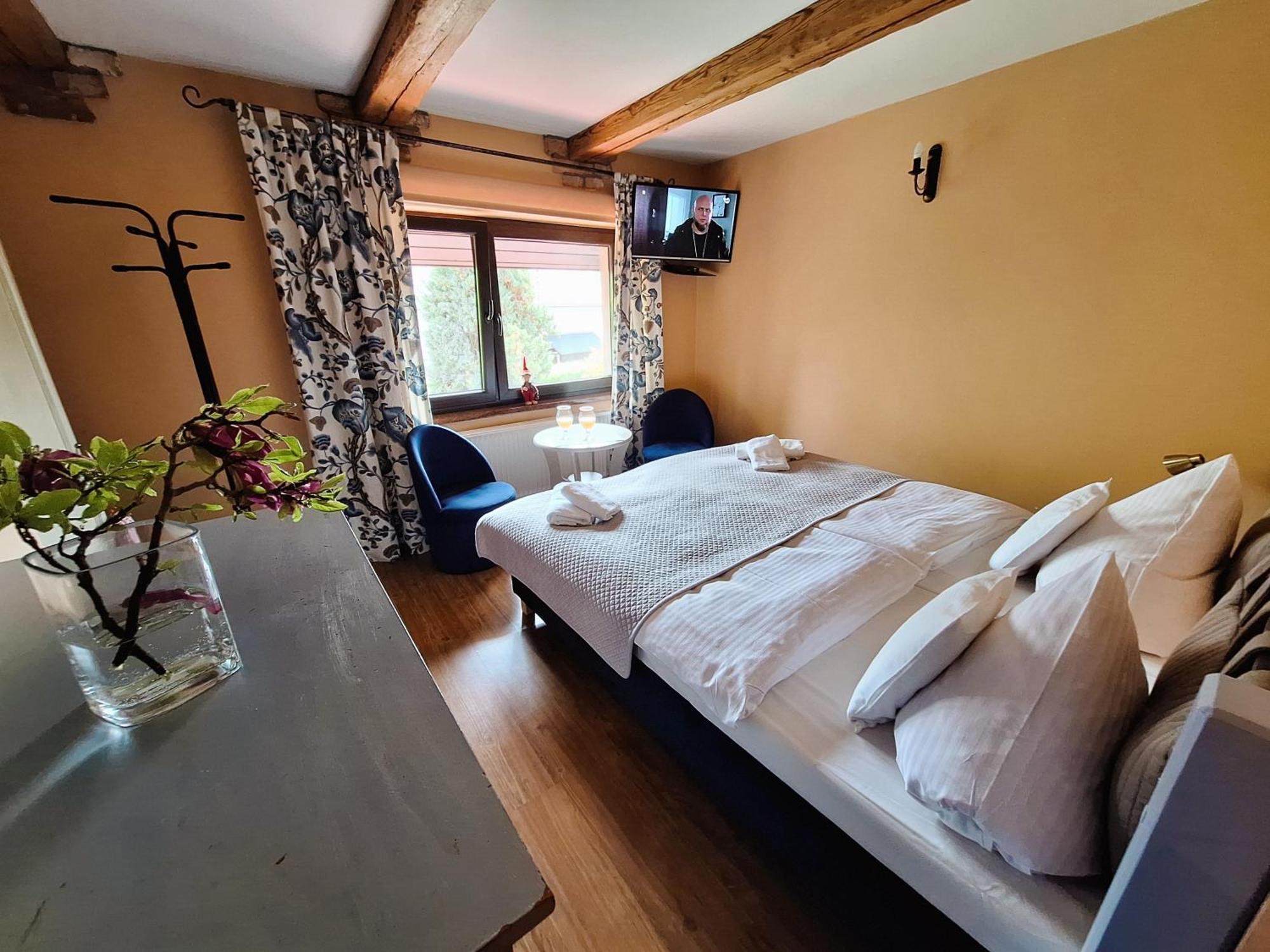 פיצ'ובויצה Apartamenty I Pokoje Aneta מראה חיצוני תמונה