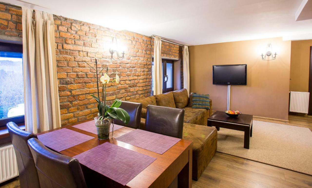 פיצ'ובויצה Apartamenty I Pokoje Aneta מראה חיצוני תמונה
