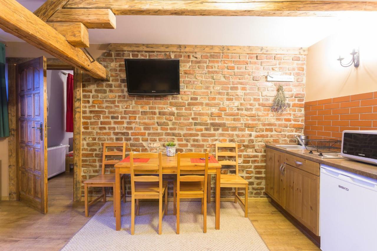 פיצ'ובויצה Apartamenty I Pokoje Aneta מראה חיצוני תמונה
